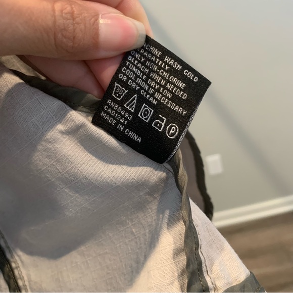 Women’s Blanc Noir Distressed Camo Jacket - Picture 5 of 13